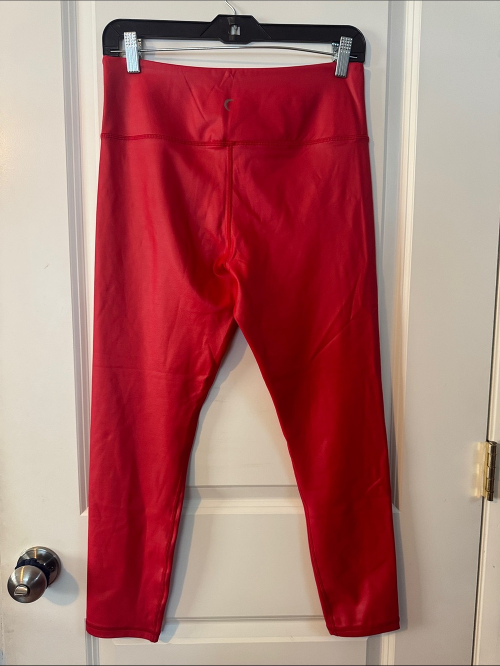 Zyia Active Woman's Light N Tight Leggings Sz lg Red Metallic Hi-Rise 7/8 - Picture 4 of 4